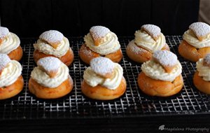 Semlor O Semla 
