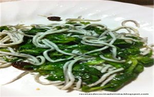 Ensalada Con Gulas
