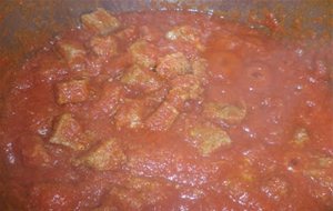 Carne Con Tomate
