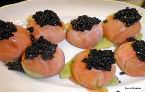 Bombones De Aguacate Y Salmon
