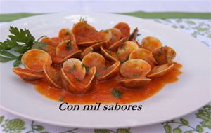 Almejas Con Salsa De Verduras
