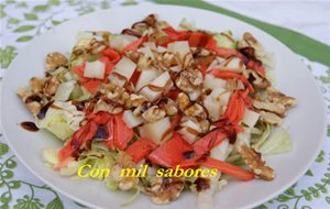 Ensalada De Salmón, Queso Y Nueces
