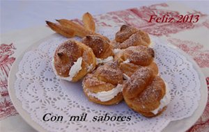 Uvas De La Suerte(racimo De Profiteroles)
