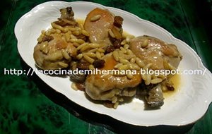 Pollo Con Piñones
