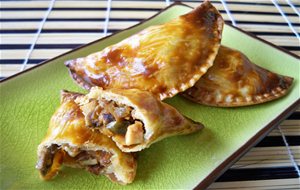 Empanadillas De Setas Y Gambas