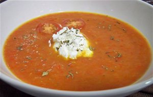 Sopa Picante De Tomate Y Pimiento