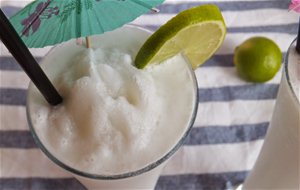 Granizado De Limonada De Coco Colombiana 
