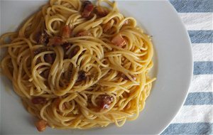 Los Espagueti A La Carbonara Auténticos 
