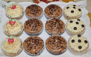 Menú De Hoy: Arroz De Sepia Con Ajos Tiernos Y De Postre Un Variado De Cupcakes
