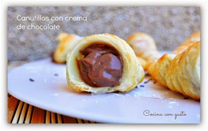 Canutillos Con Crema De Chocolate
