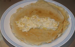 Crepes De Mango Y Coco 
