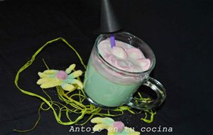 Brebaje De La Bruja (bebida De Chocolate Blanco Caliente)
