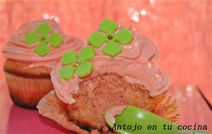 Cupcakes De Chicle Con Swiss Meringue Buttercream
