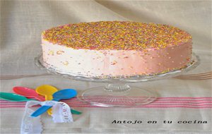Layer Cake De Chocolate Con Swiss Meringue Buttercream De Rosas, Para El Día De La Madre
