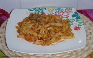 Macarrones Gratinados. Un Plato Con Sabor Italianini Y Mediterraneo.