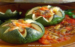 Calabacines Rellenos Con Sofrito Tradicional De Caballa.
