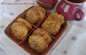 Galletas De Avena Con Chocolate Y Desayuno Con Leche Y Avena
