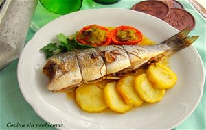 Lubina Rellena De Champiñones Al Horno.
