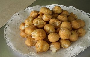 Buñuelos De Crema
