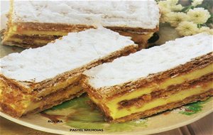 Pastel Y Tarta De Milhojas
