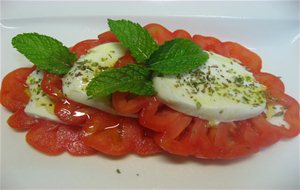 Ensalada De Tomate Y Queso
