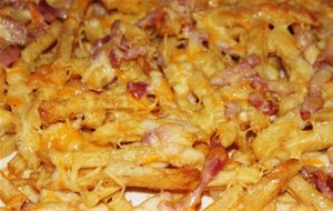 Patatas Foster Hollywood (bacon &amp; Cheese Fries)
