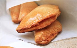 Empanadillas Con Tomate
