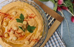 Hummus
