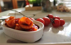 Calamares Con Tomate
