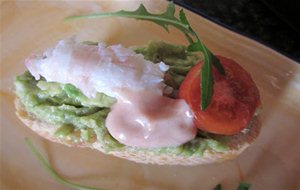 Tapa De Guacamole Y Marisco
