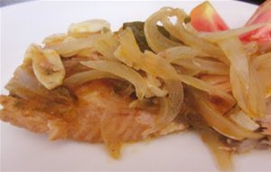 Salmón En Escabeche
