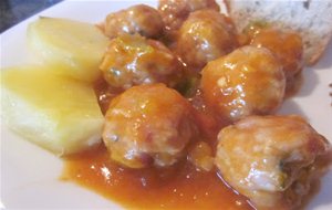 Albóndigas Muy Suaves Con Pera Y Queso
