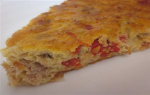 Pastel De Atún Y Piquillos En Hojaldre
