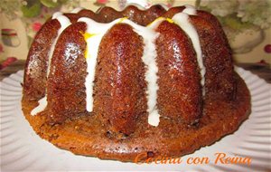 Bundt Cake De Algarrobas Con Glaseado De Naranja
