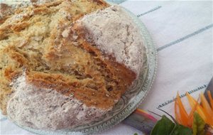 Pan De Soda Con Semillas De Amapola
