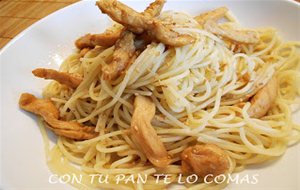 Espaguetis Con Pollo Y Sesamo
