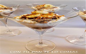 Copa De Requesón, Plátano Y Chocolate
