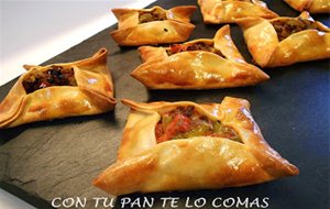 Empanadillas Abiertas  De Carne Y Pimientos
