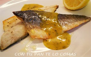 Lubina Al Horno Con Salsa De Eneldo
