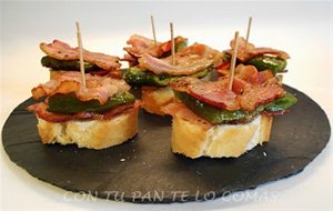 Pinchos De Bacon Con Pimientos
