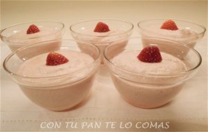 Mousse De Fresas
