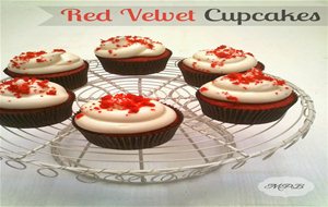 Cupcakes De Terciopelo Rojo (red Velvet)
