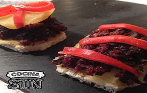 Tosta De Morcilla Y Manzana Al Vino