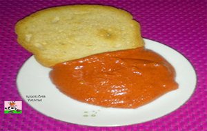 Paté De Pimiento Del Piquillo
