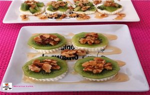 Queso Fresco Con Kiwi,nueces Y Miel
