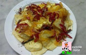 Papas Con Cebolla Y Pimientos Caramelizados
