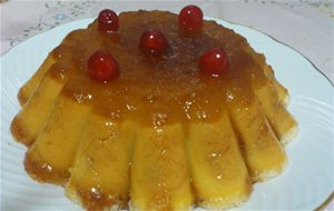 Flan Con Compota De Manzana Y Premio
