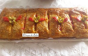 Strudel Salado De Pimientos , Aceitunas Y Atún
