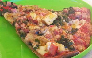 Pizza Integral De Verduras Con Jamón
