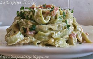 Tagliatelle De Espinaca Con Pavo Y Anchoas
